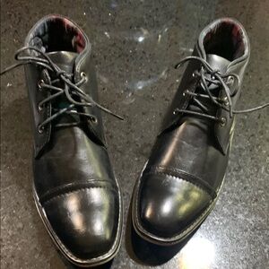 Black Chukka Boots with Laces and Rounded Toe